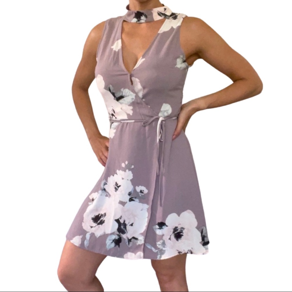 Dynamite Lilac floral halter dress